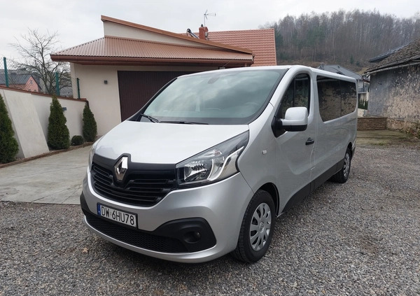 Renault Trafic cena 66900 przebieg: 262000, rok produkcji 2016 z Wolbrom małe 529